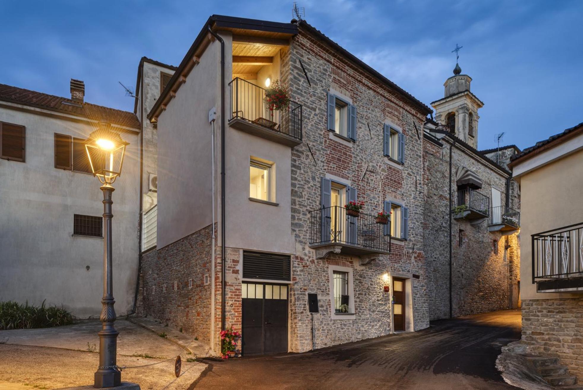 La Casa Di Margot - Alloggio Blu Murazzano  エクステリア 写真